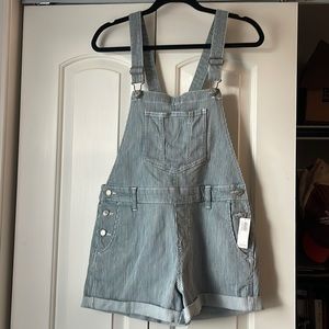 NWT short overalls
